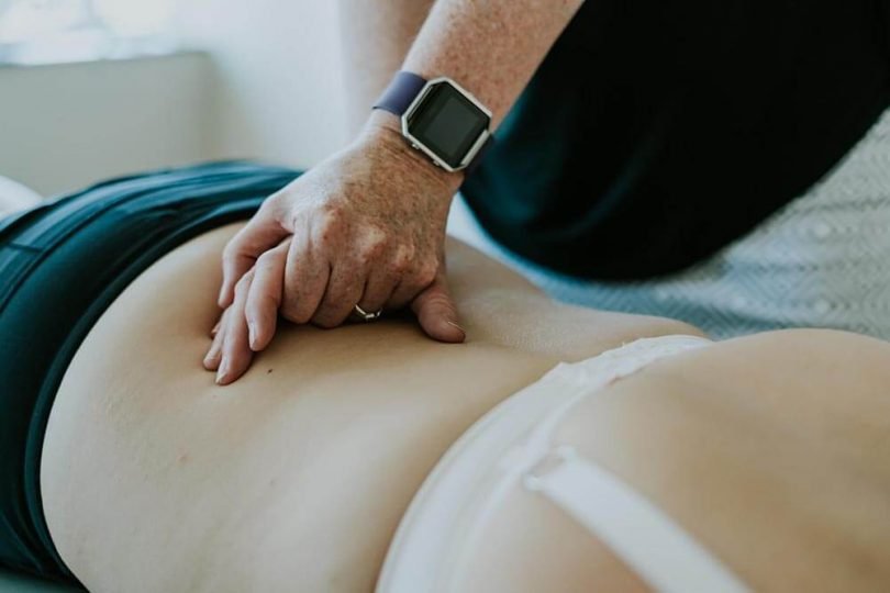 Best Physiotherapist for Lower Back Pain in Vancouver: What to Look For